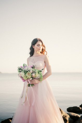 Culoare nunta 10 nuante la modă pentru primăvara anului 2016
