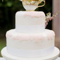 Esküvői trendek csésze dekorációval