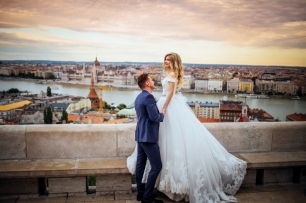 Свадьба в Европе, в Венгрии. Фото- и видеосессия символической свадьбы прекрасной Анастасии и Ивана, которая состоялась 15 сентября 2017 года