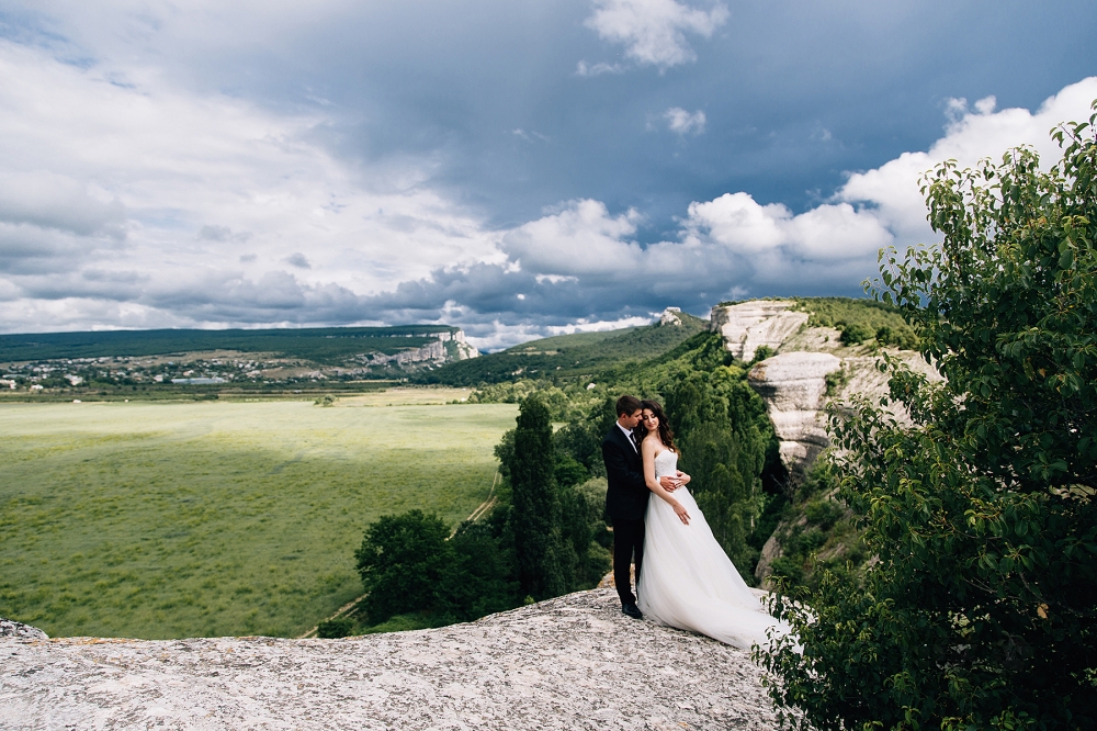 Свадебная фотосессия недалеко от Севастополя