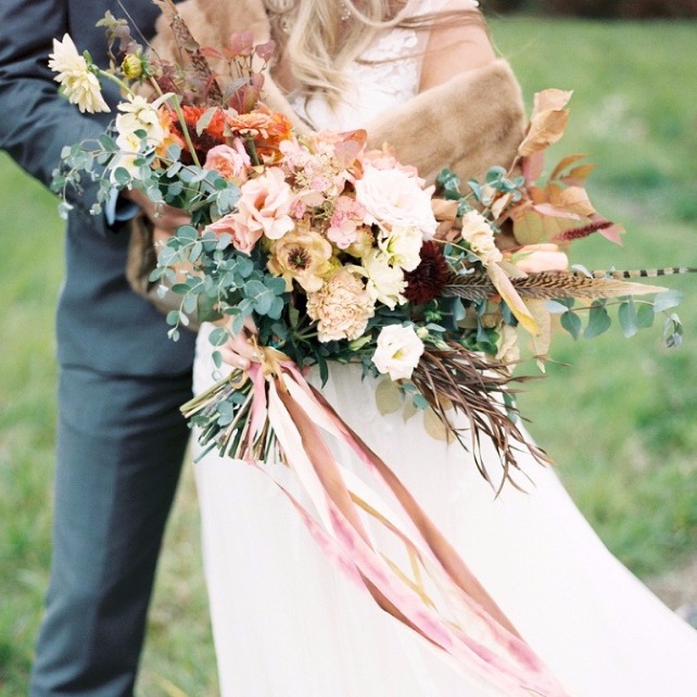 Золотая осень: 30 потрясающих букетов для невест