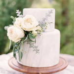 Hot Trend: 30 «мраморных» свадебных тортов 
