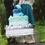 Как сделать большой картонный торт для свадебной фотосессии