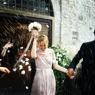 Первые фото со свадьбы бывшего дизайнера Gucci Фриды Джаннини 