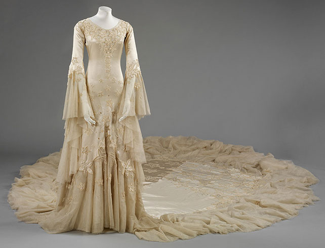 платье 1933 года на выставке свадебных платьев в Лондоне