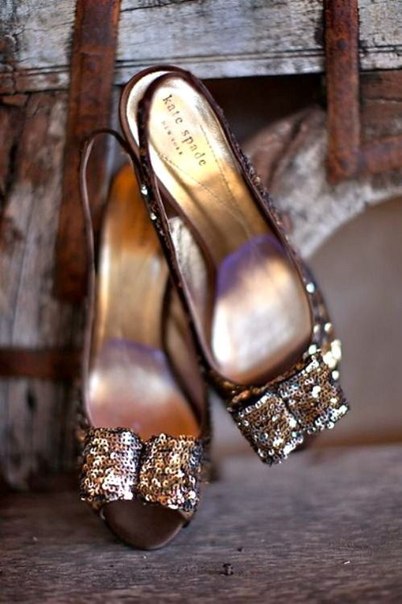 Туфли невесты с пайетками