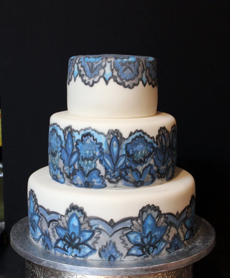 Расписанный вручную свадебный торт