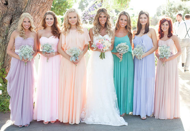 Платья подружек невесты акварельных цветов