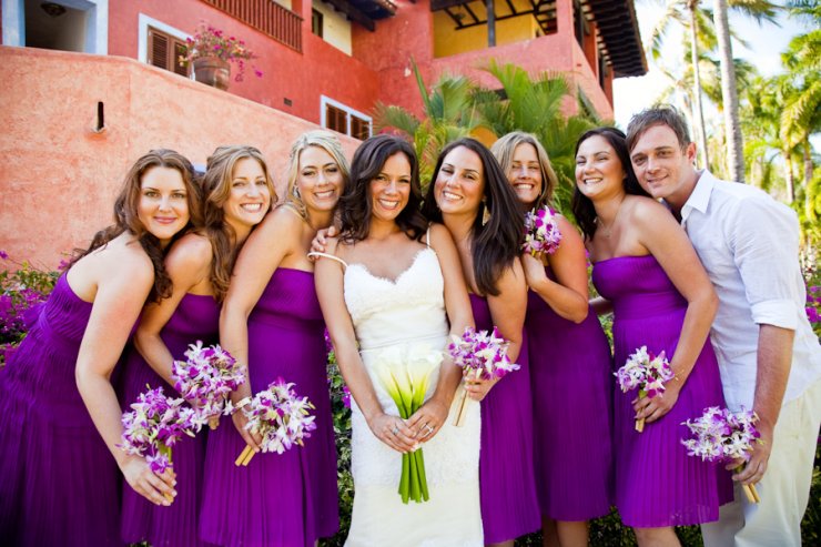 Подружки невесты в коктейльных платьях