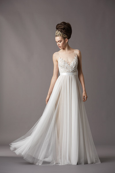 Платье невесты в античном стиле