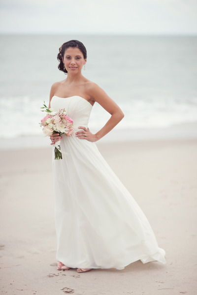 Невеста на пляже