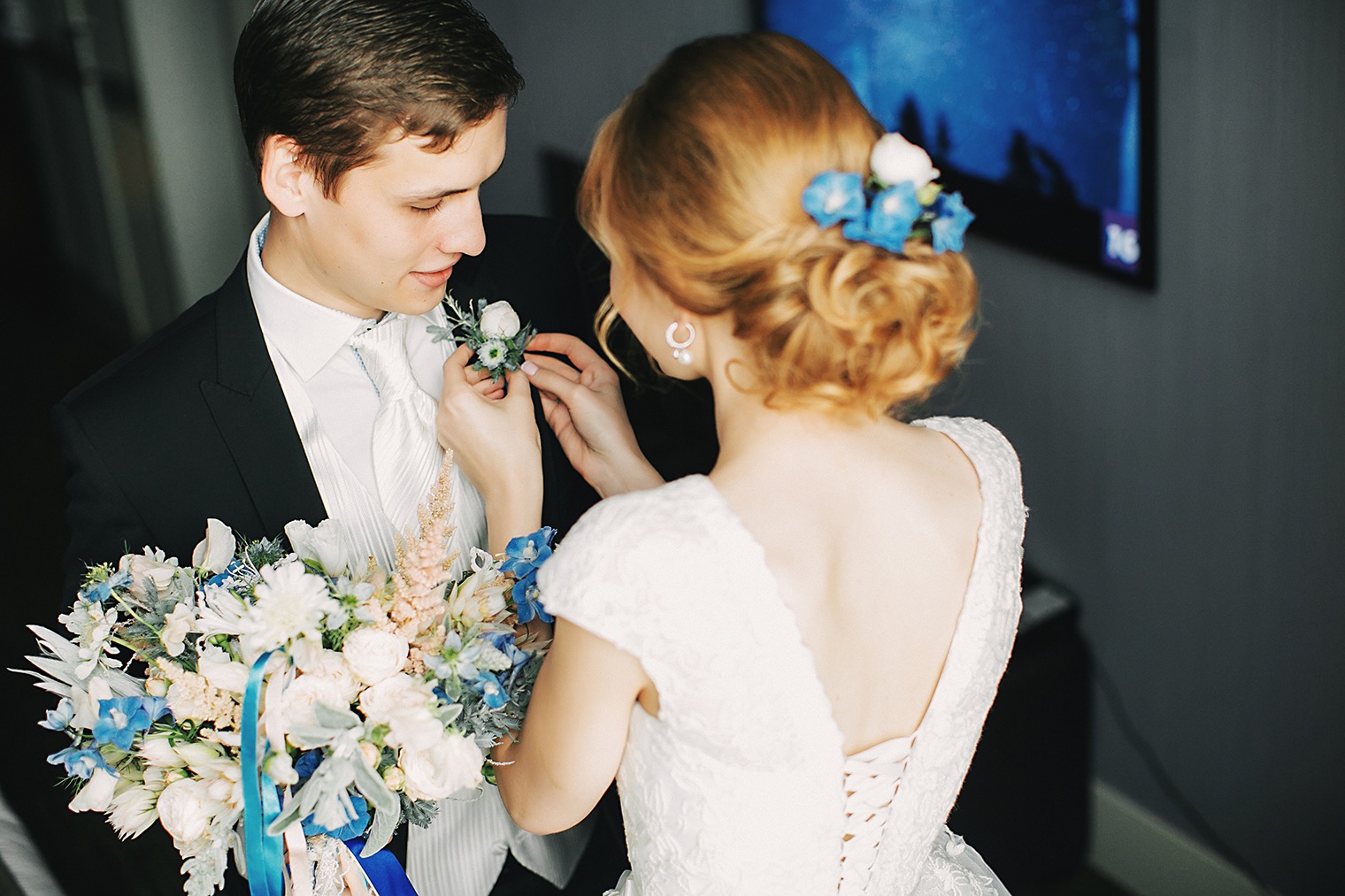 «Космическая» свадьба Артема и Юлии