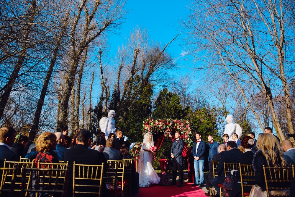 Свадьба Антона и Илоны в цвете марсала