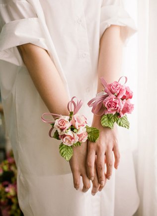 Как сделать браслеты с бантом для подружек невесты