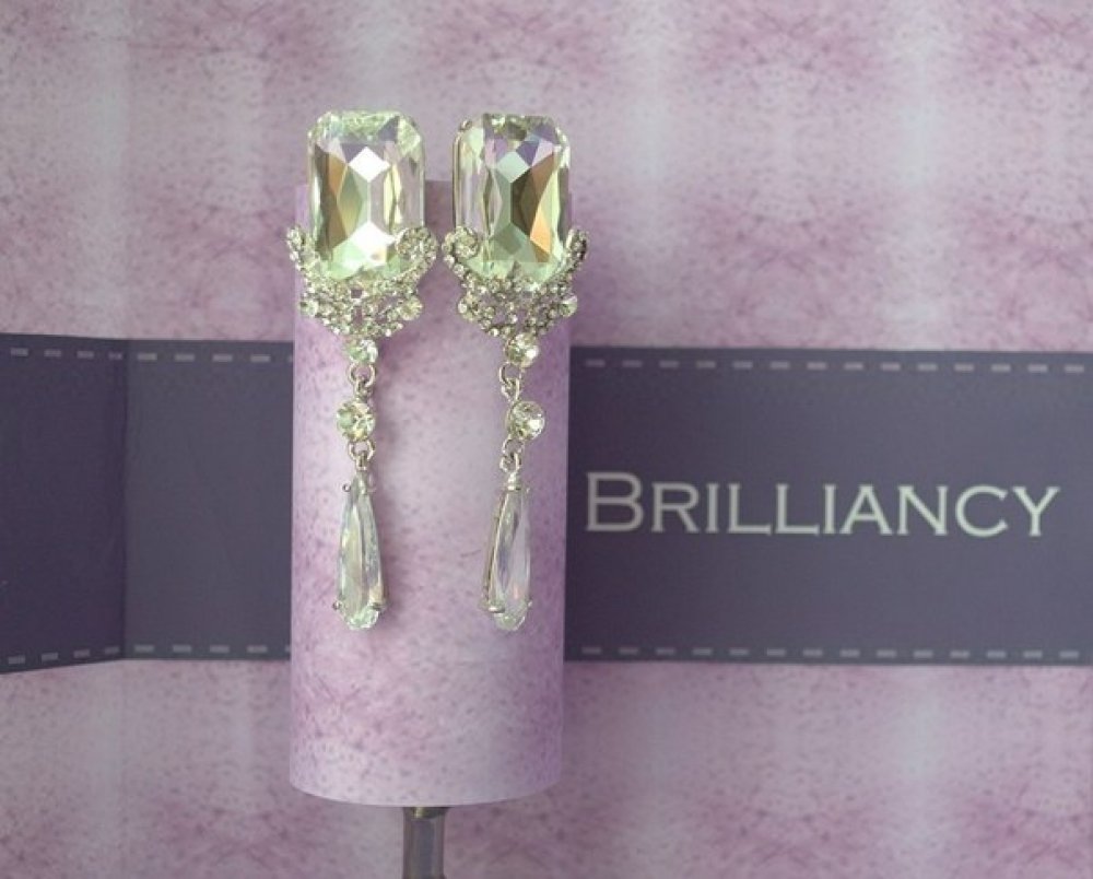 Серьги с родиевым покрытием (белое золото 725 пробы)