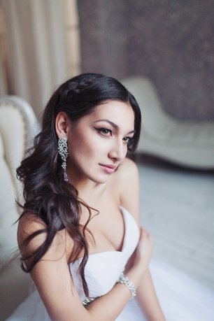 Большие серебристые серьги