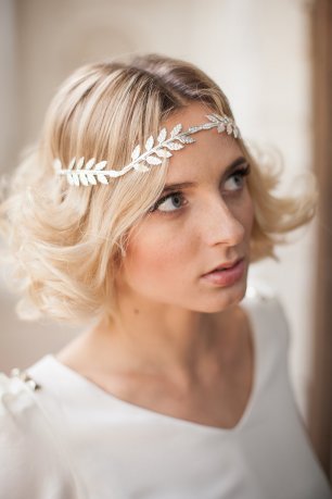 Украшение для волос в греческом стиле