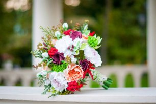 Букет невесты, выполнен из полимерной глины