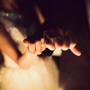 Оригинальные обручальные кольца-короны