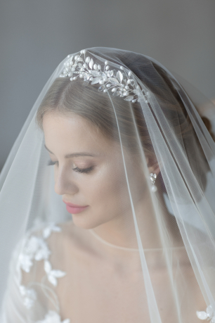 Свадебная диадема с жемчугом