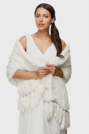 Палантин “Роскошь” из вязанного меха кролика