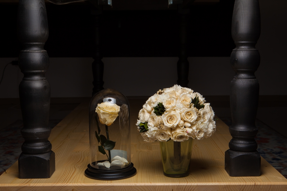 Неувядающая роза и долговечный букет невесты