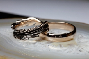 Обручальные кольца "Перья"