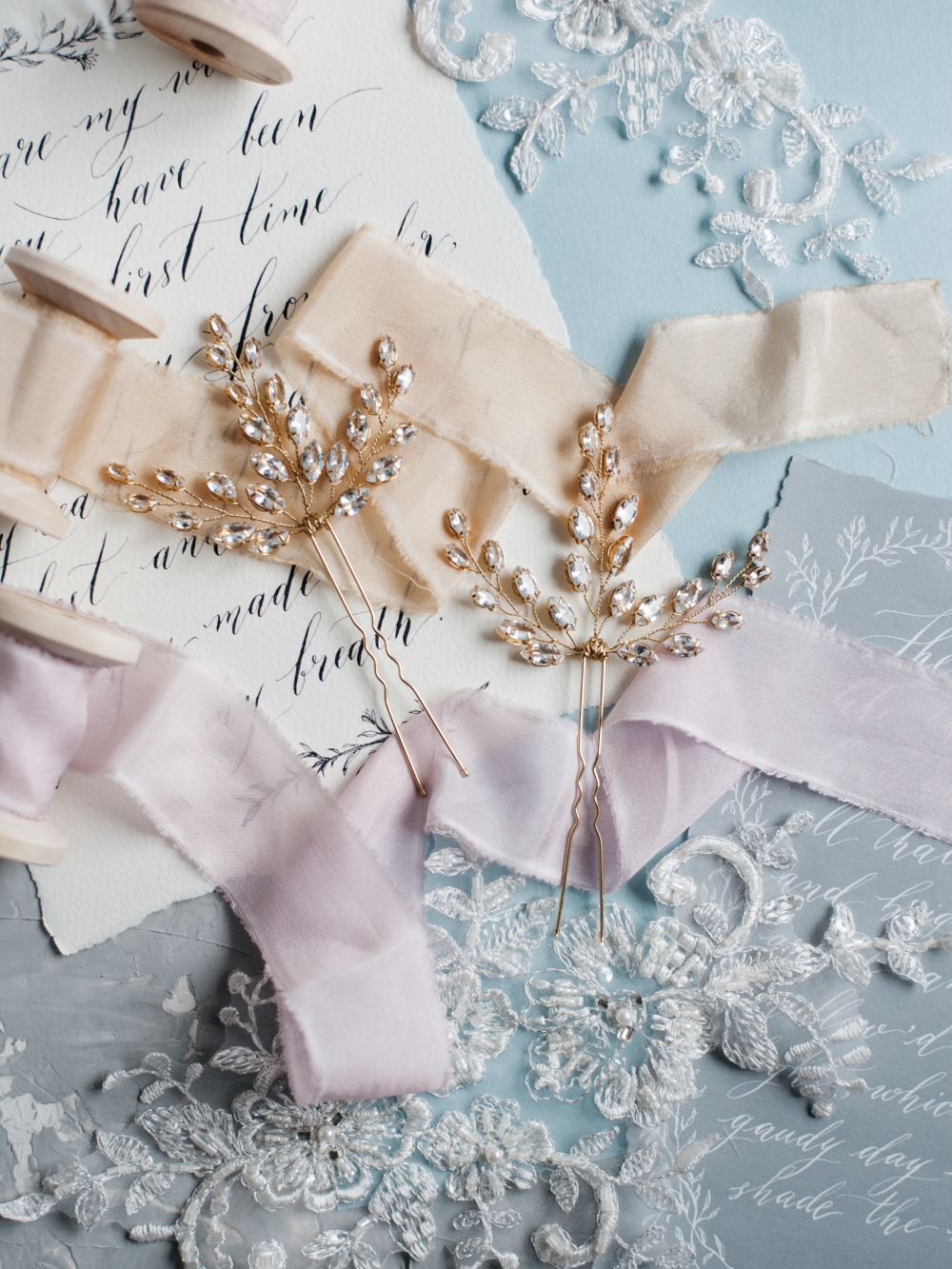 Шпильки для прически с фианитами