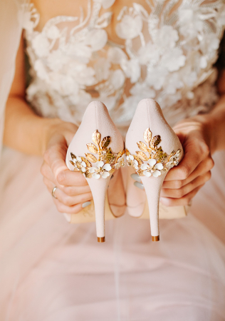 свадебные туфли с цветами, туфли QUEEN'S HEELS