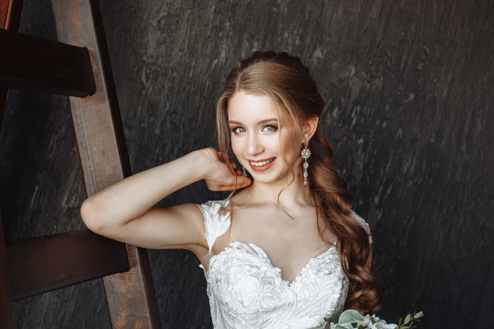 Длинные серьги с цирконами