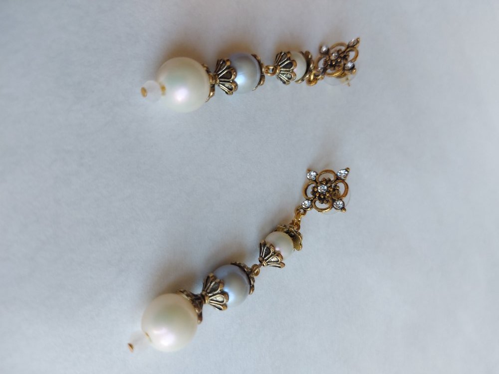 Серьги. Бусины. Фурнитура под "старое золото".