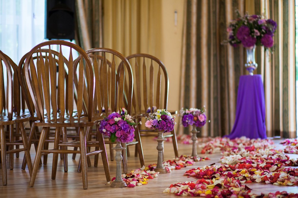 Сиреневая свадьба