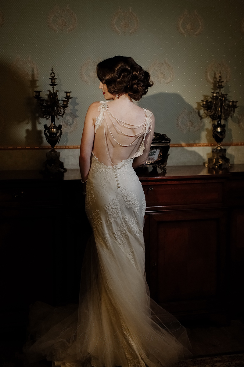 Свадебное ретро в духе старого Голливуда

Флористика, консультации по образу - Олеся Гавриш
Фото - Ольга Дронова
MUaH - Женя Русалеева
