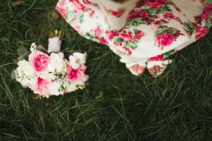 Букет невесты с розовыми акцентами