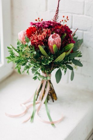 Насыщенный букет невесты