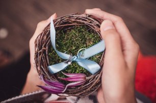 Очень нежная подушечка для колец