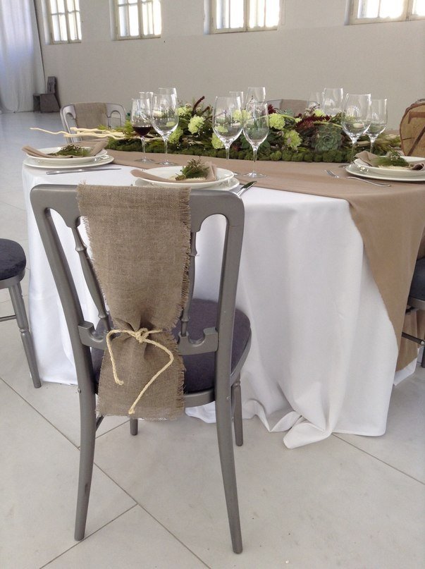 Декор стола для гостей.