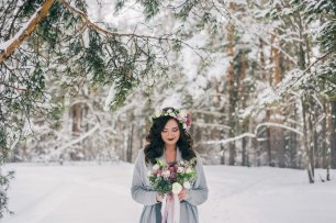 Невеста в зимнем лесу