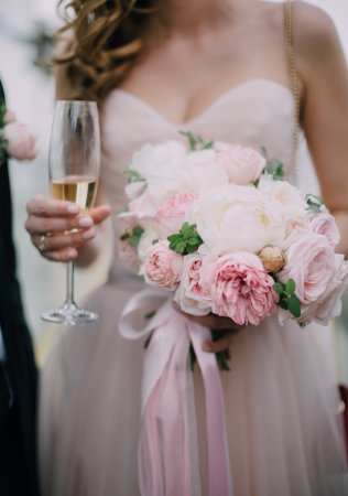 цвет свадьбы 2019, свадьба в сиреневом цвете, свадьба в лиловом цвете, свадьба в розовом цвете, флористика FLEUR DE VANILLE