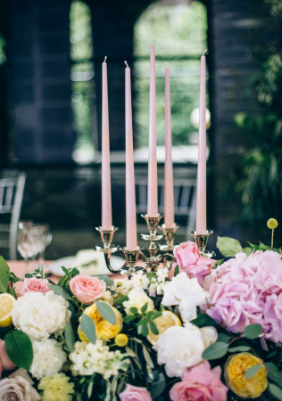 цвет свадьбы 2019, свадьба в сиреневом цвете, свадьба в лиловом цвете, свадьба в розовом цвете, флористика FLEUR DE VANILLE