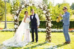 Восхитительная свадебная арка