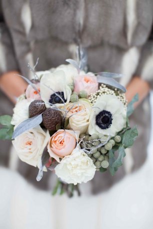 Зимний свадебный букет
