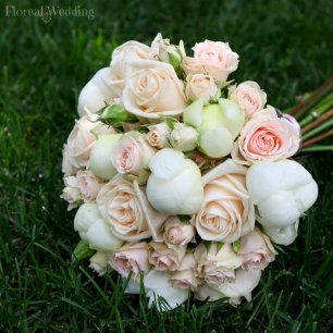 Нежный букет невесты из розы