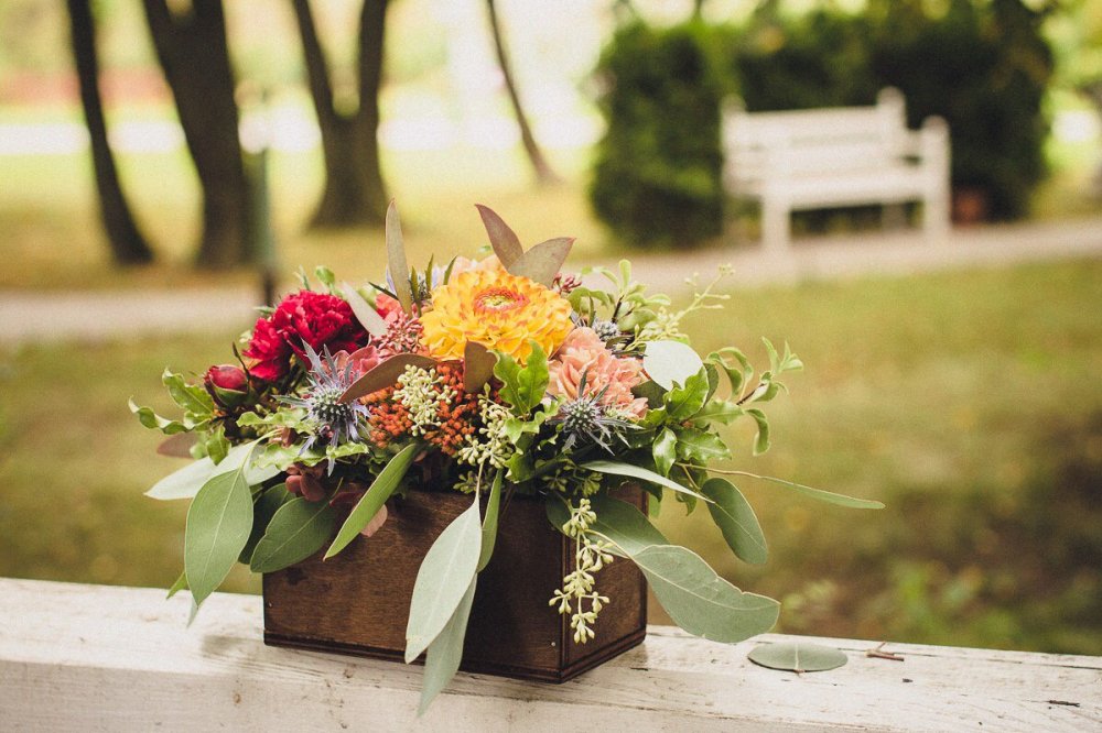 Копмозиция на стол жениха и невесты. Свадьба в осеннем стиле