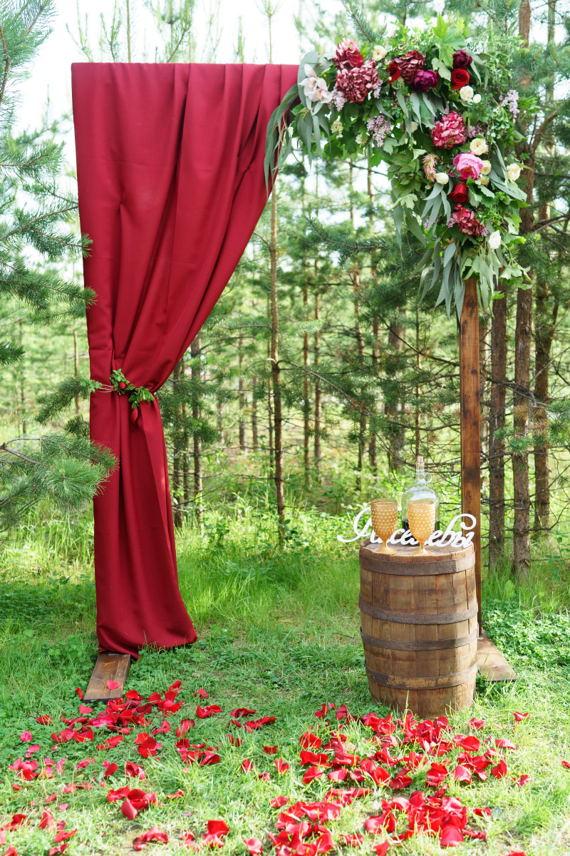 Оформление свадьбы в бордовом и золотом цвете Артема и Валерии 2016.06.18 на базе отдыха "Лукоморье"