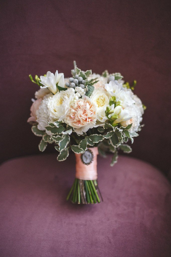 Свадебные букеты,Букеты для невест,оформление торжеств,Днепропетровск.