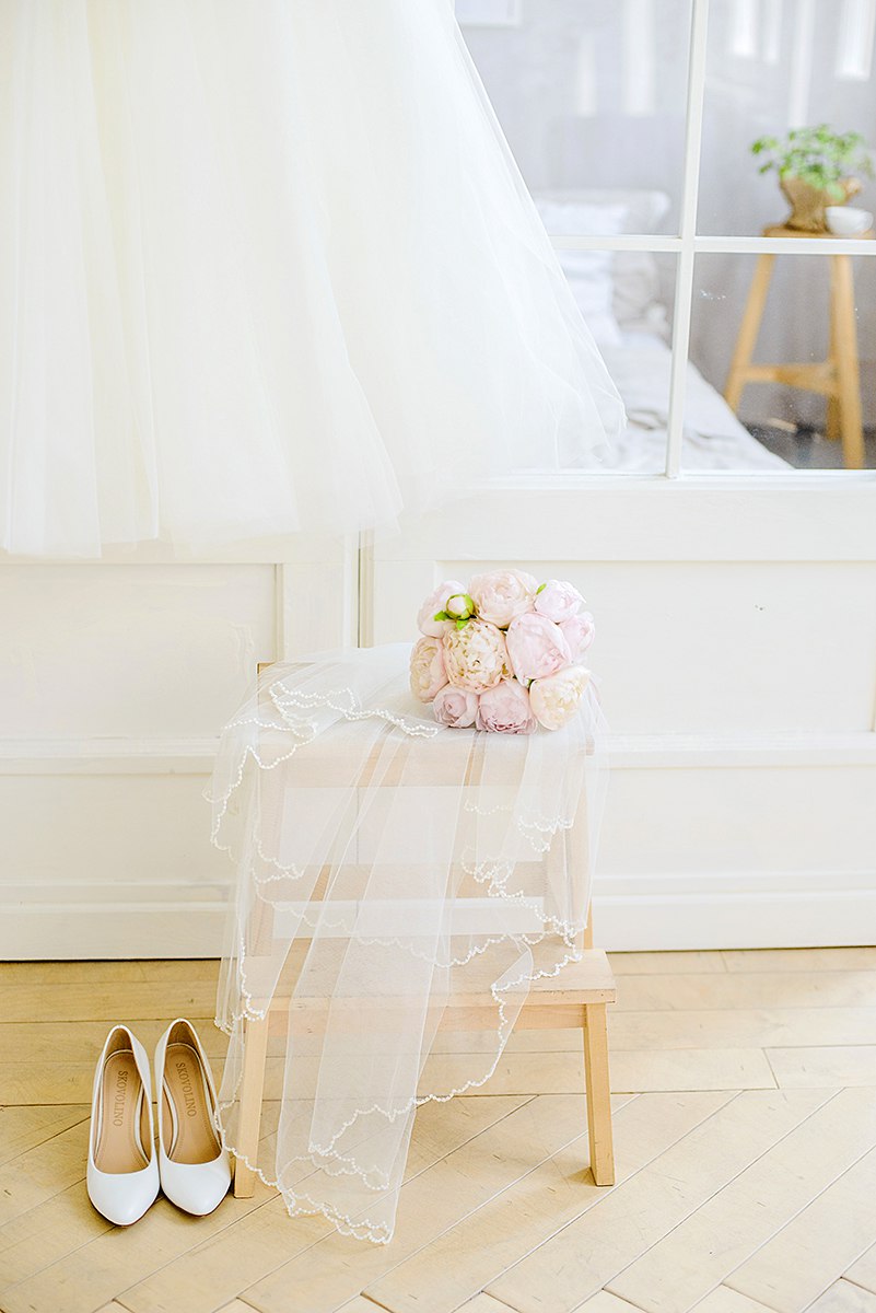 Букет невесты из пионов.  В любое время года. ЦВеты из полимерной глины. Ручная работа.