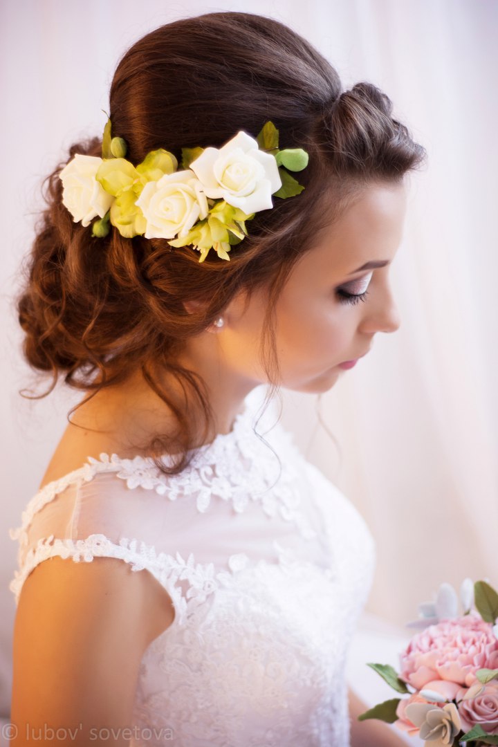 Фотограф: Любовь Советова
Прическа, макияж:Наталья Шнуркова
Букет невесты: Ольга Лунина