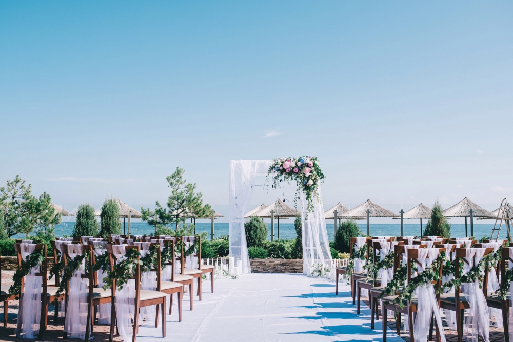 Свадьба замечательных ребят Екатерины и Антона на берегу осеннего моря)))