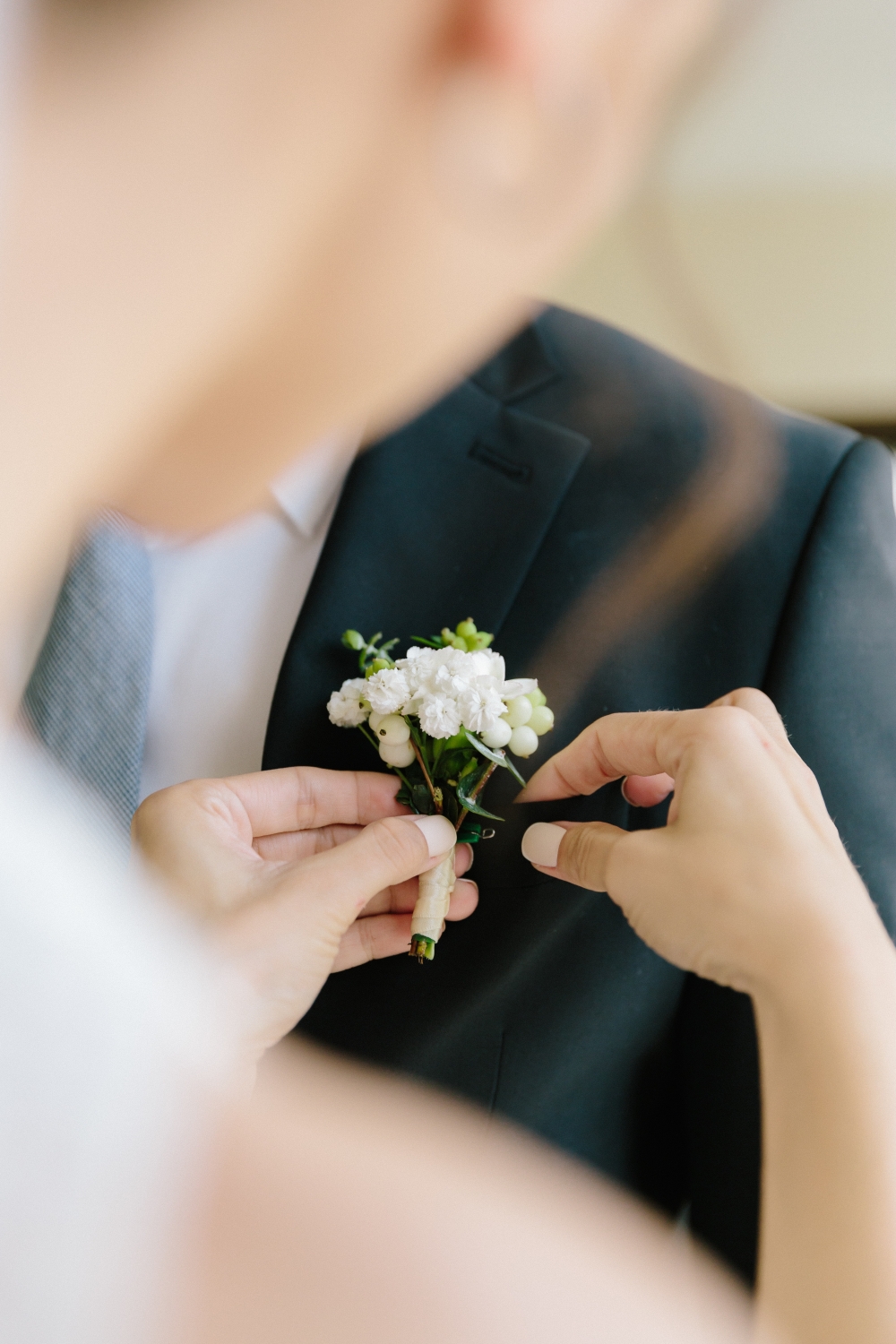 Светлая и безумно красивая пара Александр и Юлия очаровывают с первых мгновений.

Фотограф - Полина Молодцова
Флористика - «Insomnia of Flowers»